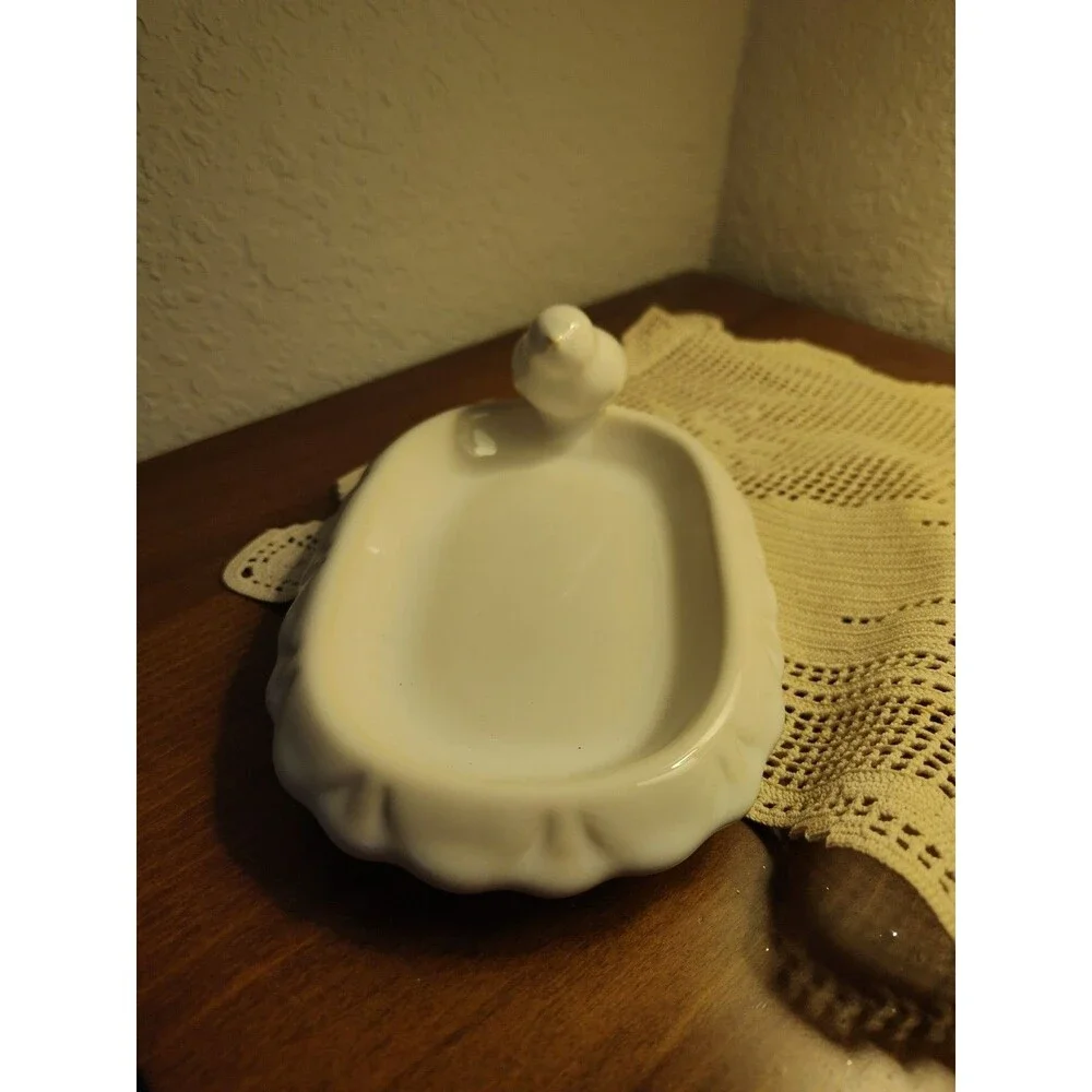 Pottery Barn Trinket Soap Bird White and Tan 6 3/4